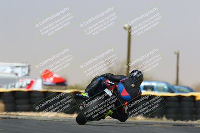 media/Apr-09-2022-SoCal Trackdays (Sat) [[c9e19a26ab]]/Turn 16 (2pm)/